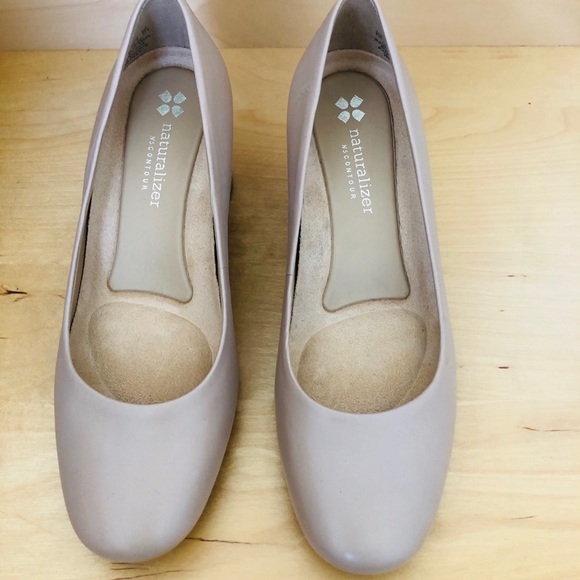 Naturalizer Whitney pump - Picture 6 of 10